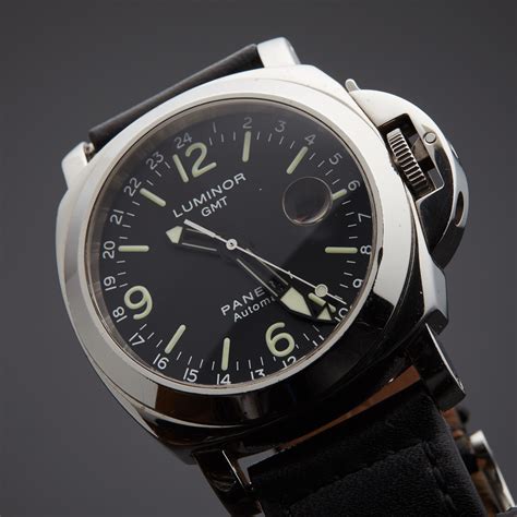 panerai luminor gmt white face|luminor panerai gmt price.